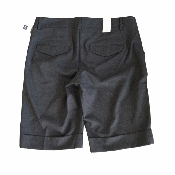 Women's Gap 2 XS Shorts Chino Khakis Bermuda Black Stretch Spandex NWT - Picture 3 of 8